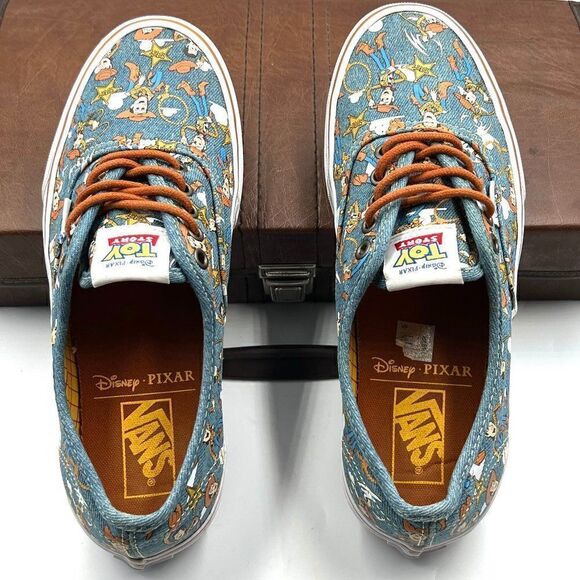 VANS Toy Story x Authentic 'Woody' - RARE - Picture 2 of 9